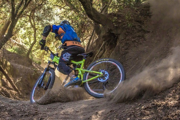 BICI E MOUNTAIN BIKE